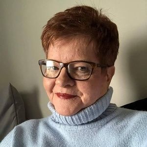 Meet your Posher, Dawn